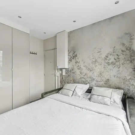 Mac Mahon - Champs Elysees By B'your *